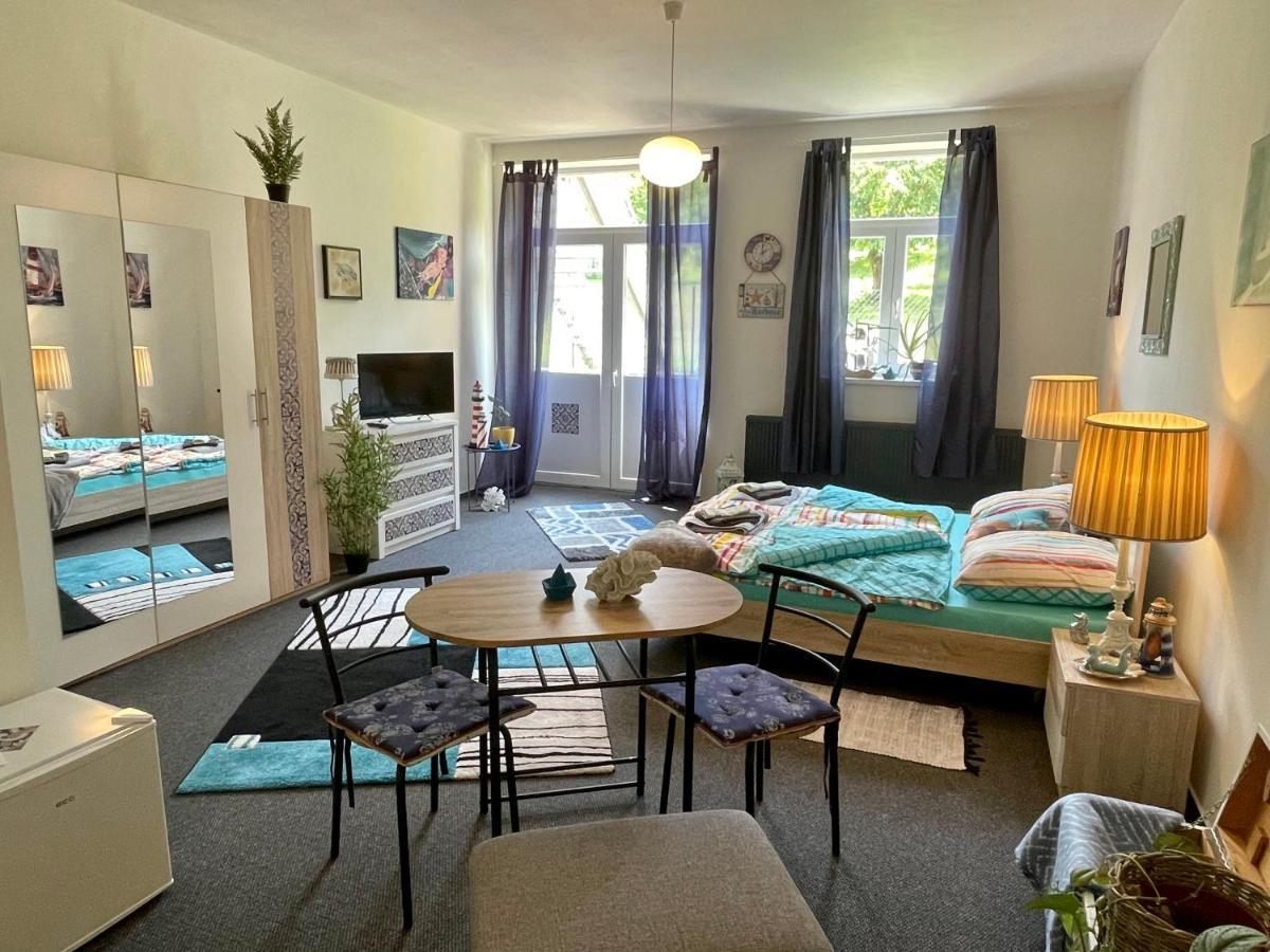 Penzion Villa Amélie Mladá Boleslav Extérieur photo